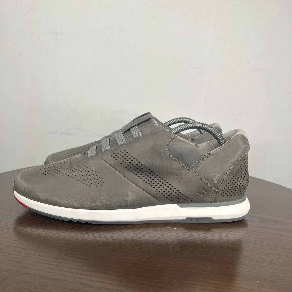 Kizik Boston Shoes Men's 10.5M Gray Leather Comfort Distress Hands Free‎ Sneaker